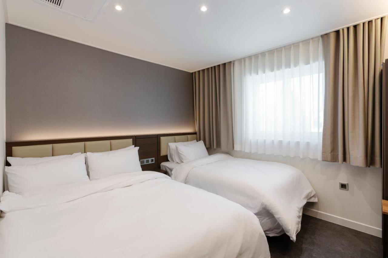 Busan Lounge 26 Hotel Luaran gambar